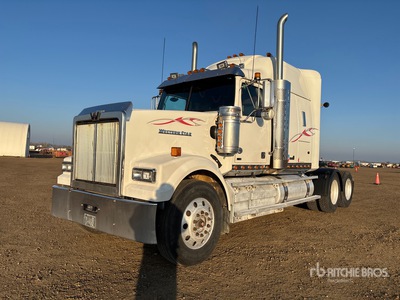 2015 Western Star 4900 6x4 3- Achs Sattelzugmaschine mit Schlafkabine