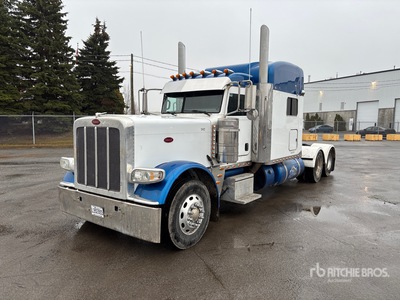 2013 Peterbilt 389 6x4 T/A Sleeper Truck Tractor