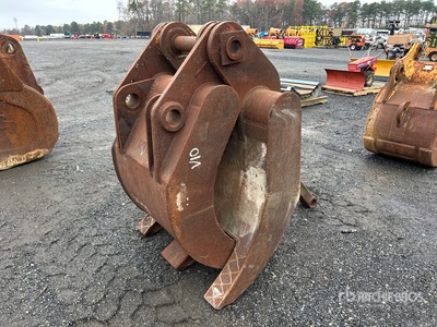 42 in Excavator Grapple