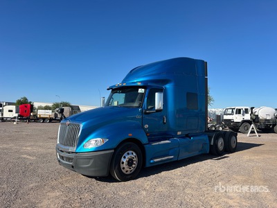2020 International LT625 6x2 T/A Sleeper Truck Tractor