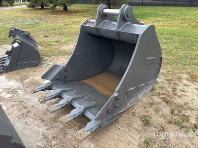 Volvo 49 in Digging Excavator Bucket - Fits Volvo EC200EL