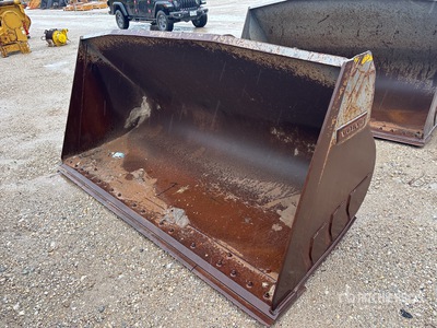 Volvo 104 in 3 cyd Q/C General Purpose Wheel Loader Bucket - Fits Volvo L70H