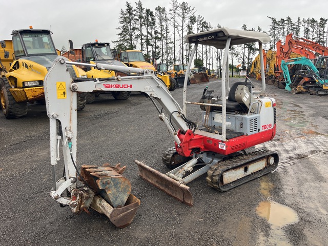 2004 Takeuchi TB016 Mini Excavator