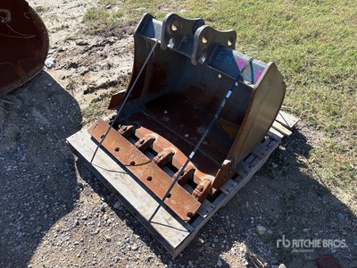 2022 Volvo 36 in Digging Excavator Bucket