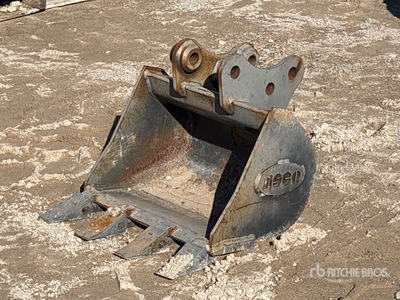 Werk-Brau 18 in Digging Excavator Bucket