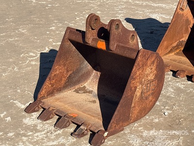 Werk-Brau 24 in Digging Rear Backhoe Bucket