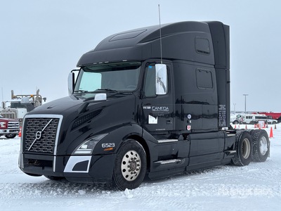 2021 Volvo VNL860 6x4 تراكتور شاحنة كابينة النوم (ثنائية المحور)