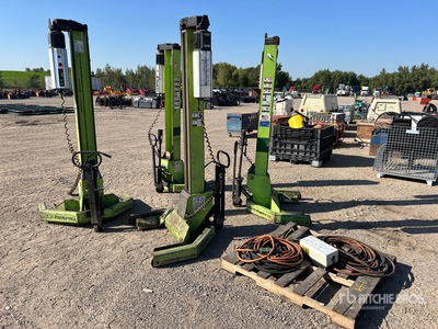 Quantity of (4) ARI Hetra HDML-8 Electric Mobile Column Lift