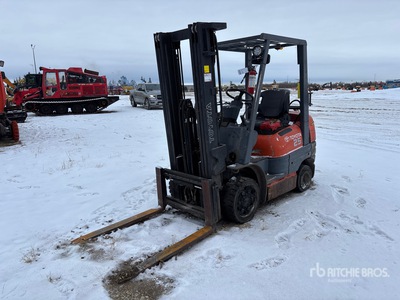 1999 Toyota 42-6FGCU25 4900 lb Cushion Tire Wózek widłowy