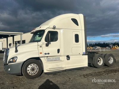 2019 Freightliner Cascadia 125 6x4 T/A Sleeper Truck Tractor