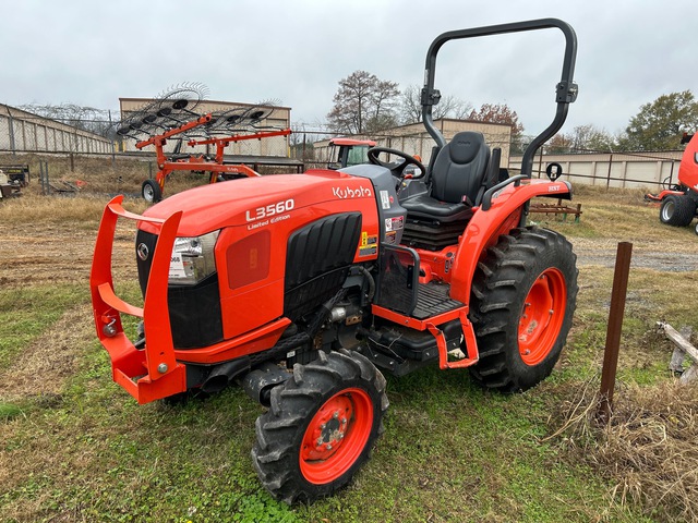 2022 Kubota L3560HST-LE 4WD Utility Tractor (Inoperable)