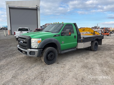 2011 Ford F-450 XL 4x2 Flatbed Truck