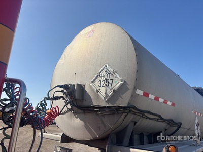 2005 Etnyre ADTR 7000 gal T/A Tanker Trailer