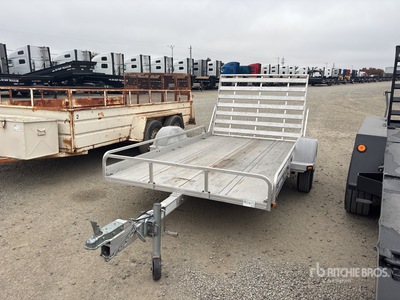 2009 Triton 10 ft S/A Trailer utilitario