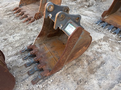 Volvo 24 in Digging エクスカベーター用バケット - Fits Volvo EC60E