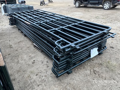 Quantity of (12) 16 ft Rail Ranch Recinto per bestiame (Unused)