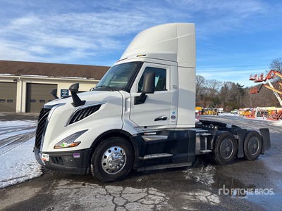 2025 Volvo VNL300 6x4 3-Achs Sattelzugmaschine