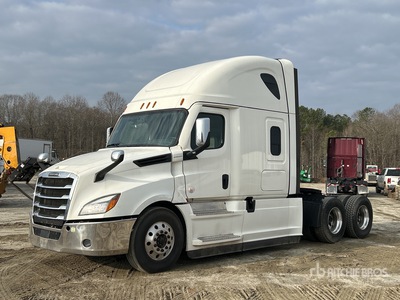 2021 Freightliner Cascadia 126 6x4 T/A Slaapcabine Trekker