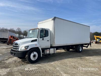 2018 Hino 268 4x2 Van Truck