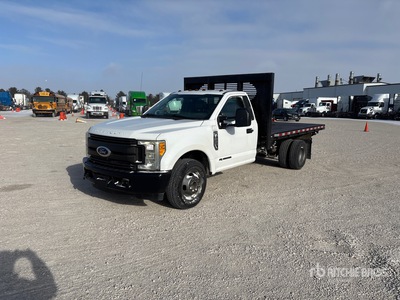 2017 Ford F-350 4x2 Flatbed Truck