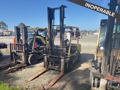 2010 Hyster H3.5TX-98 Forklift (Inoperable)