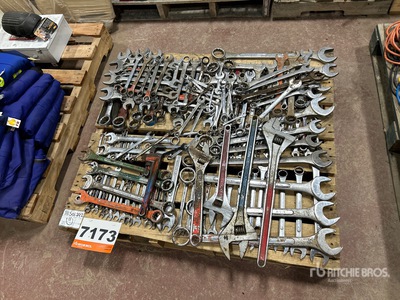 Quantity of Box Wrenches & Crescent Wrenches Varios, herramientas manuales