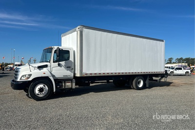 2017 Hino 268 4x2 Van Truck