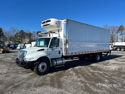2019 International 4300 4x2 Refrigerated Truck