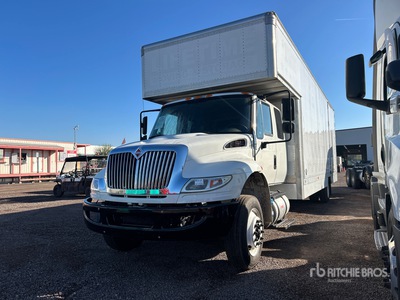 2018 International 4300 4x2 Van Truck