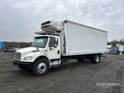 2017 Freightliner M2 106 4x2 冷蔵トラック