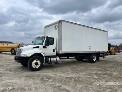 2020 International MV607 4x2 Furgoneta caja cerrada