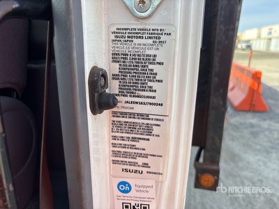 2018 Isuzu NQR Flatbed Truck