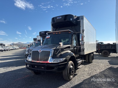 2018 International 4300 4x2 Refrigerated Truck
