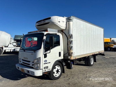 2017 Isuzu NQR 4x2 冷蔵トラック