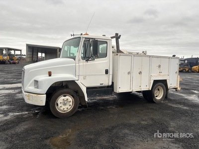 2003 Freightliner FL 70 4x2 Service Truck