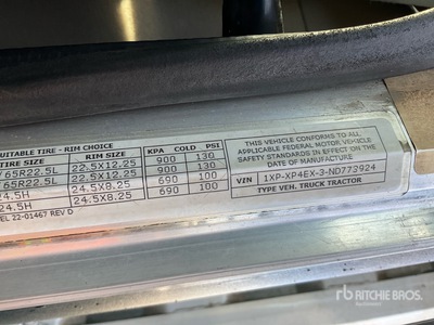 2022 Peterbilt 389 8x4 Heavy Haul تراكتور شاحنة (ثلاثي المحور)