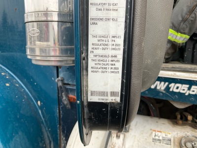 2020 Peterbilt 367 8x4 Tri/A Dump Truck