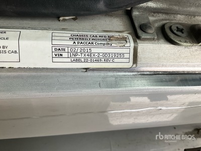 2016 Peterbilt 367 8x4 Tri/A Dump Truck