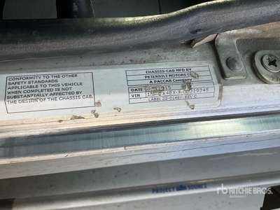 2016 Peterbilt 367 8x4 Tri/A Camión dumper