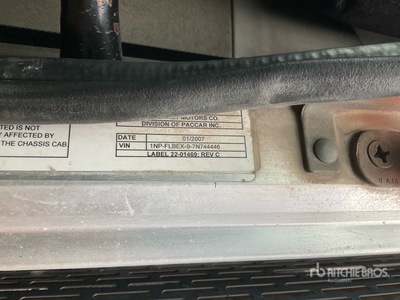 2007 Peterbilt 378 8x4 Tri/A Dump Truck