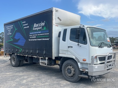 2014 Mitsubishi Fuso Fighter FM600 Curtain Side Truck