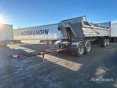 2009 Cross Country 250AQ 28 ft Quad/A Hinterkipper