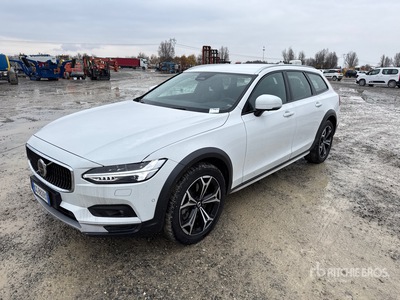 Volvo V90 CROSS COUNTRY SW B4 D AUTO CC PRO LINE Station Wagon