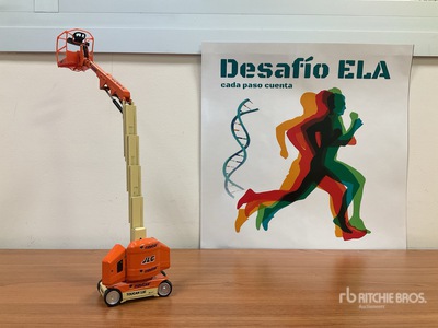 JLG Toucan 12E Vertical Mast Lift Giocattoli