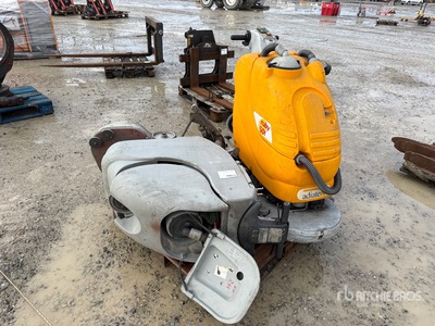 Quantity of (2) Spazzatrice pavimenti