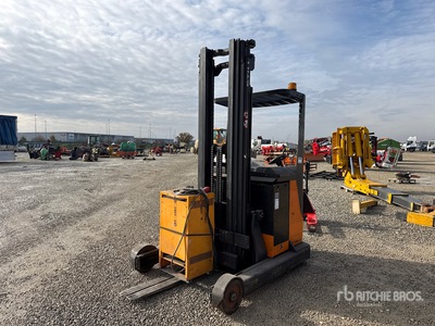 2000 Still FM17 Order Picker