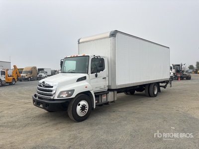 2018 Hino 268 4x2 Gesloten vrachtwagen