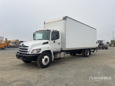 2018 Hino 268 4x2 Moving Van Truck