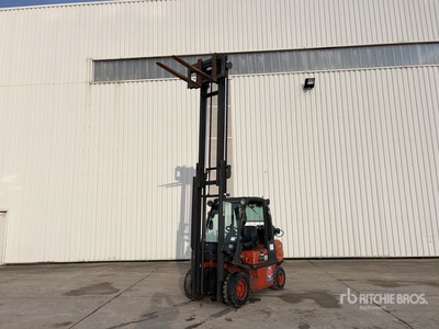 2000 Nissan 30 3000 kg Chariot Elevateur Forklift