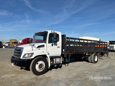 2017 Hino 268 4x2 Flatbed Truck